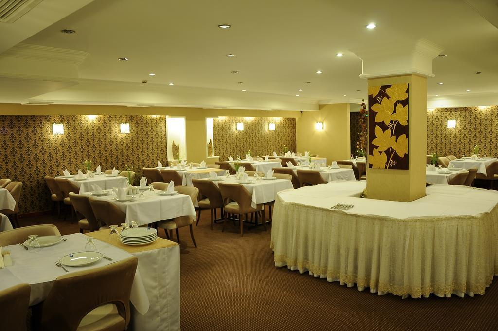 Inci Hotel Adana Buitenkant foto